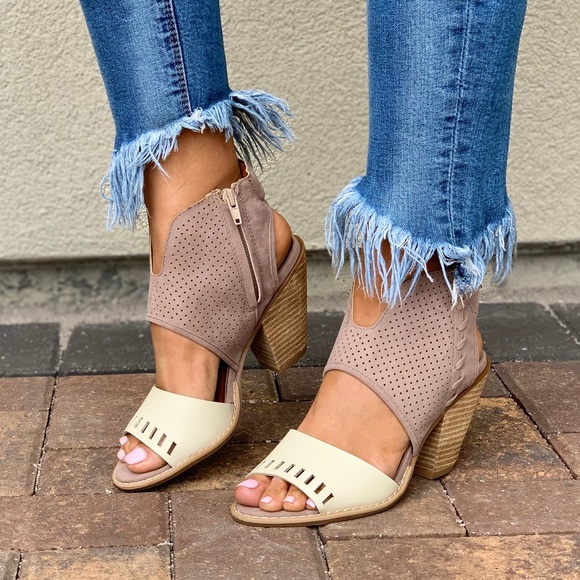 Two Tone Whipstitched Ankle Cuff Peep Toe Shootie - Picture 5 of 8